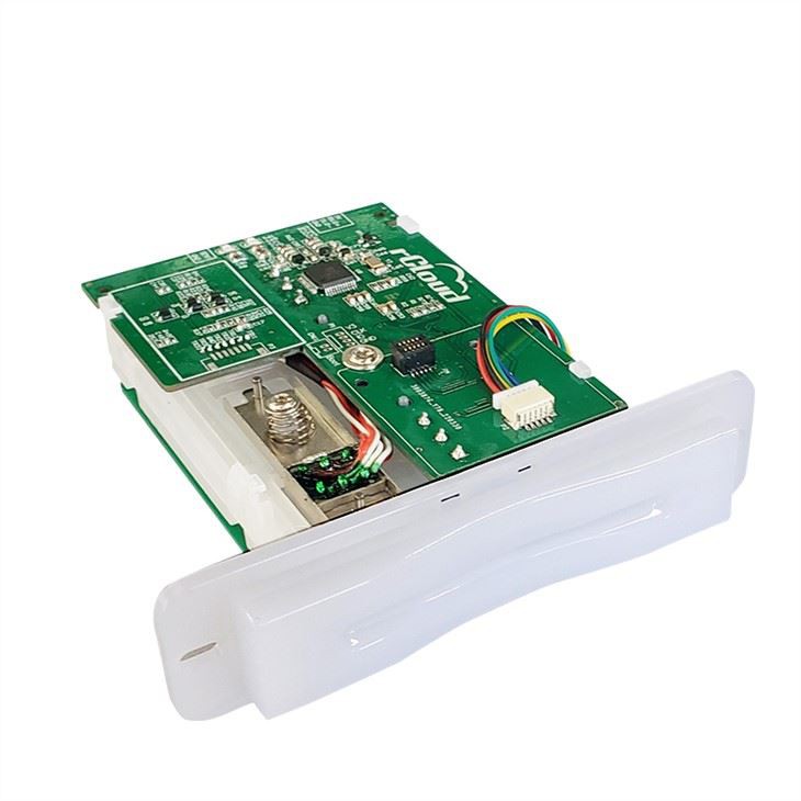 قارئ بطاقات هجين مغناطيسي و RFID